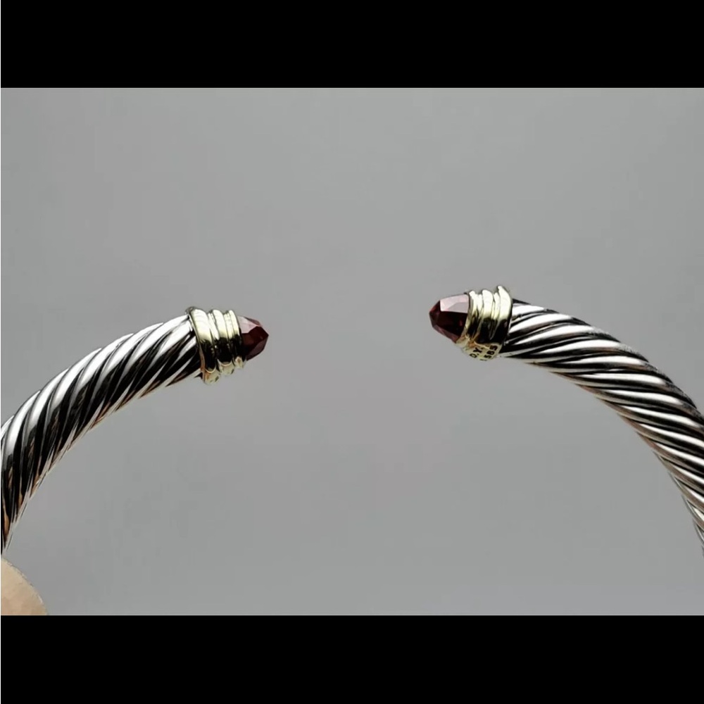 David Yurman Cable Classics Bracelet with Garnet and 14K Gold, 5mm - Picture 6 of 8